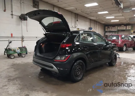 2023 Hyundai Kona Se z USA, uszkodzony, nr VIN KM8K2CAB1PU947924